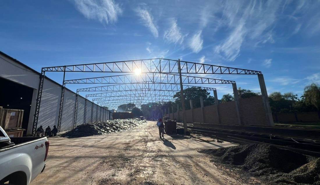 Obra de SB Metalurgica en construccion